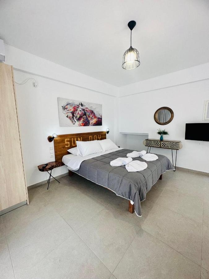 ארטמידה Sun Day Apartments Free Airport Shuttle מראה חיצוני תמונה