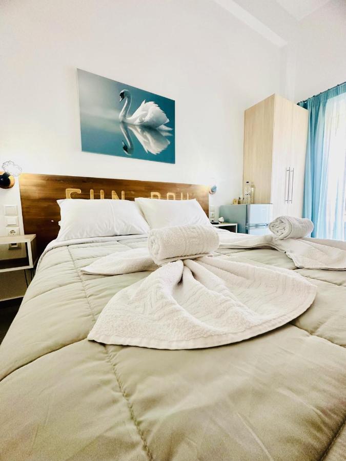 ארטמידה Sun Day Apartments Free Airport Shuttle מראה חיצוני תמונה