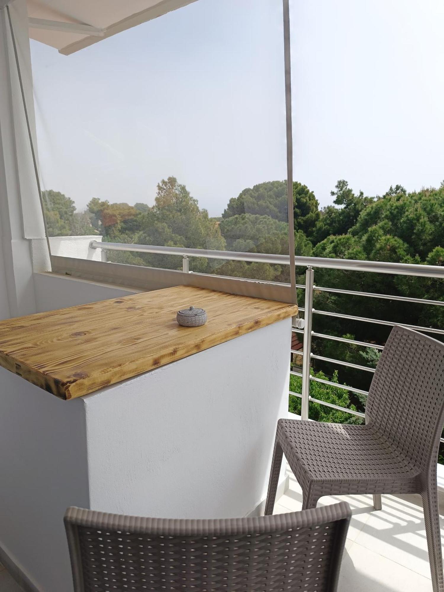 ארטמידה Sun Day Apartments Free Airport Shuttle מראה חיצוני תמונה